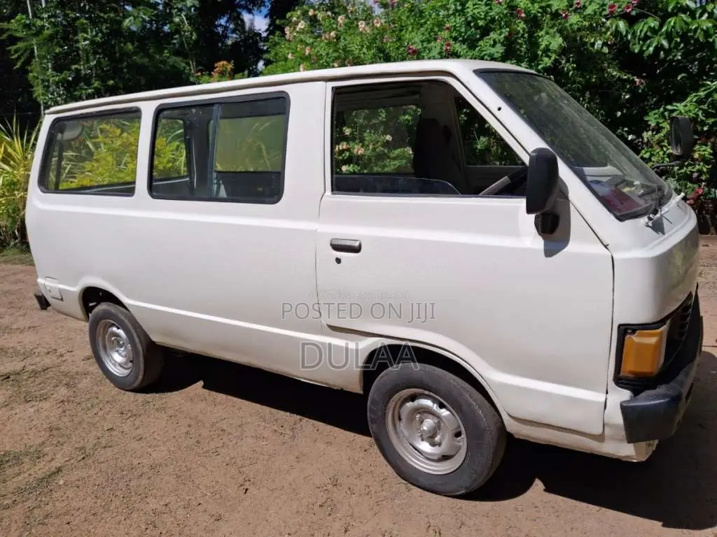 Nissan Vanette 1983 Van (Used)