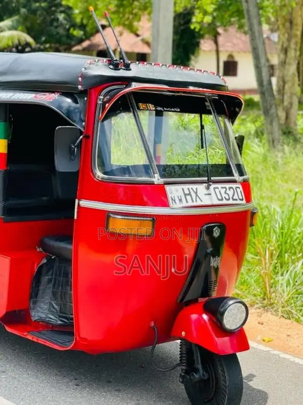 Bajaj RE 2004 Three Wheel (Used)