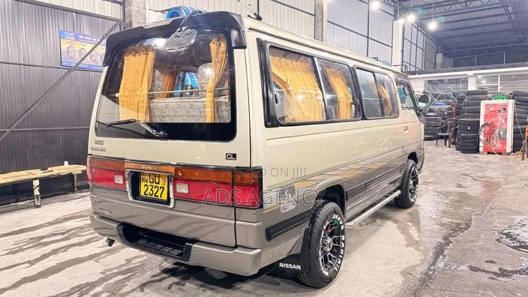 Nissan Caravan 1997 Van (Used)
