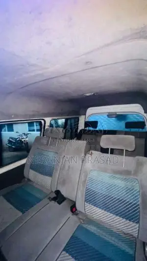 Nissan Lion Face 2007 Van (Used)