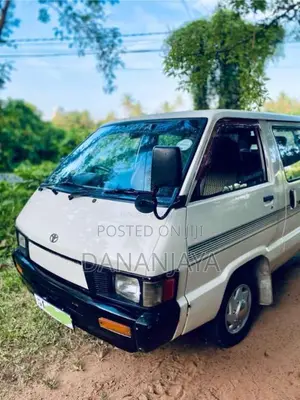 Toyota TownAce 1987 Van (Used)