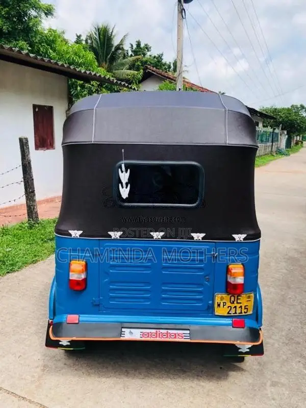 Bajaj RE 2006 Three Wheel (Used)