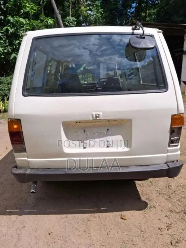 Nissan Vanette 1983 Van (Used)