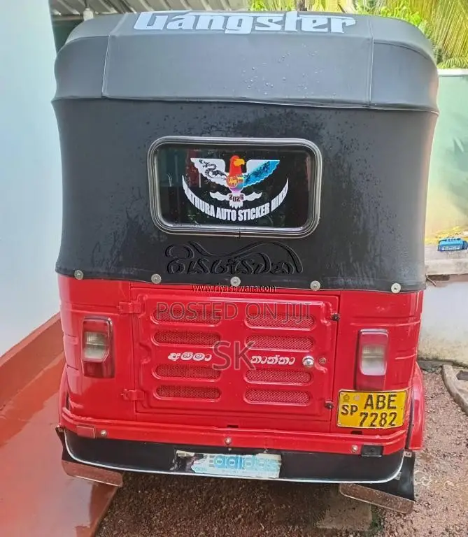 Bajaj RE 4 Stroke 2015 Three Wheel (Used)