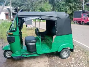 Bajaj RE 205 2015 Three Wheel (Used)