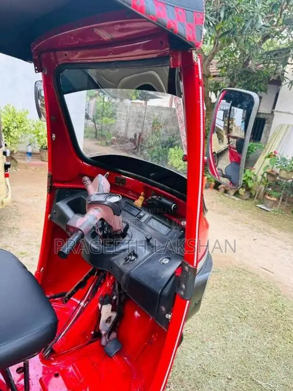 TVS King 2015 Three Wheel (Used)