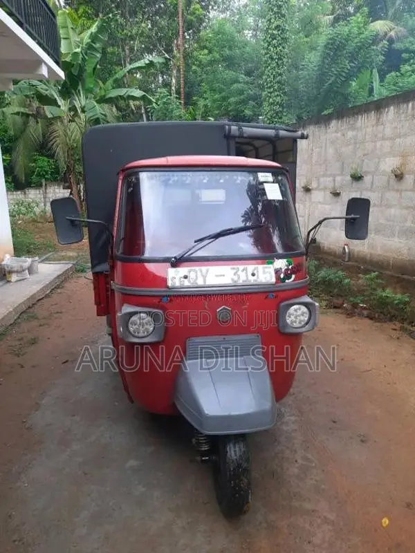 Piaggio Ape 2011 Three Wheel (Used)