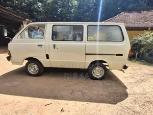Nissan Vanette 1983 Van (Used)