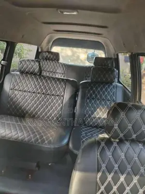 Toyota Noah 1999 Van (Used)