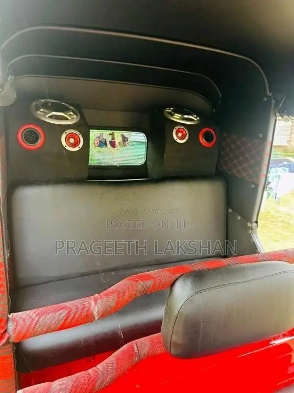 TVS King 2015 Three Wheel (Used)