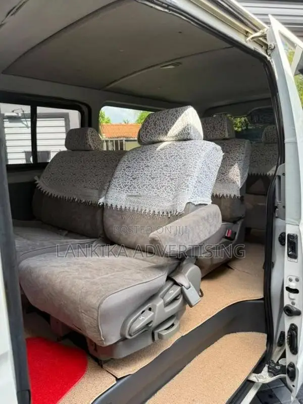 Toyota GL 2007 Van (Used)