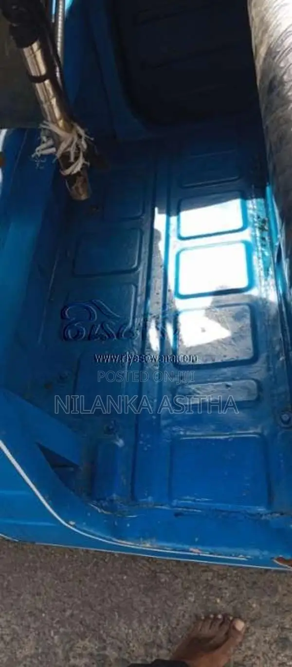 Bajaj 2 Stroke 2006 Three Wheel (Used)