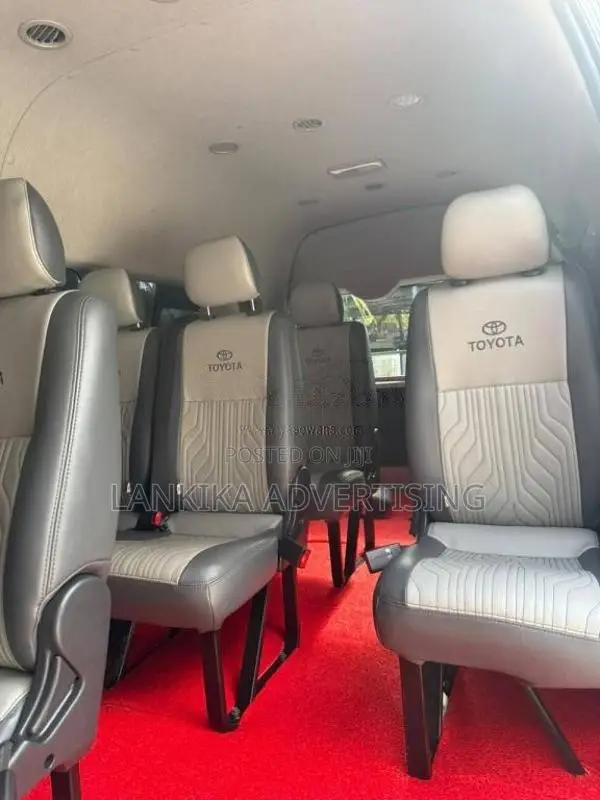Toyota KDH HIGH ROOF 223 2017 Van (Used)