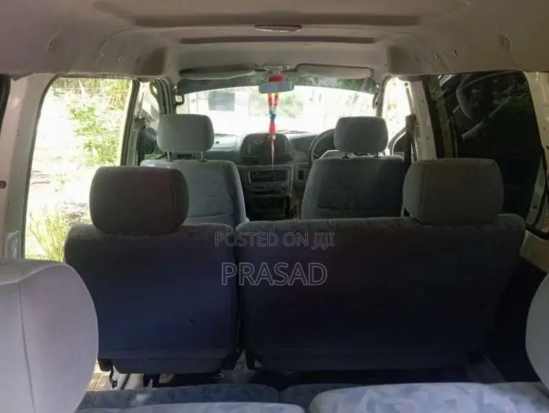 Toyota CR42 2002 Van (Used)