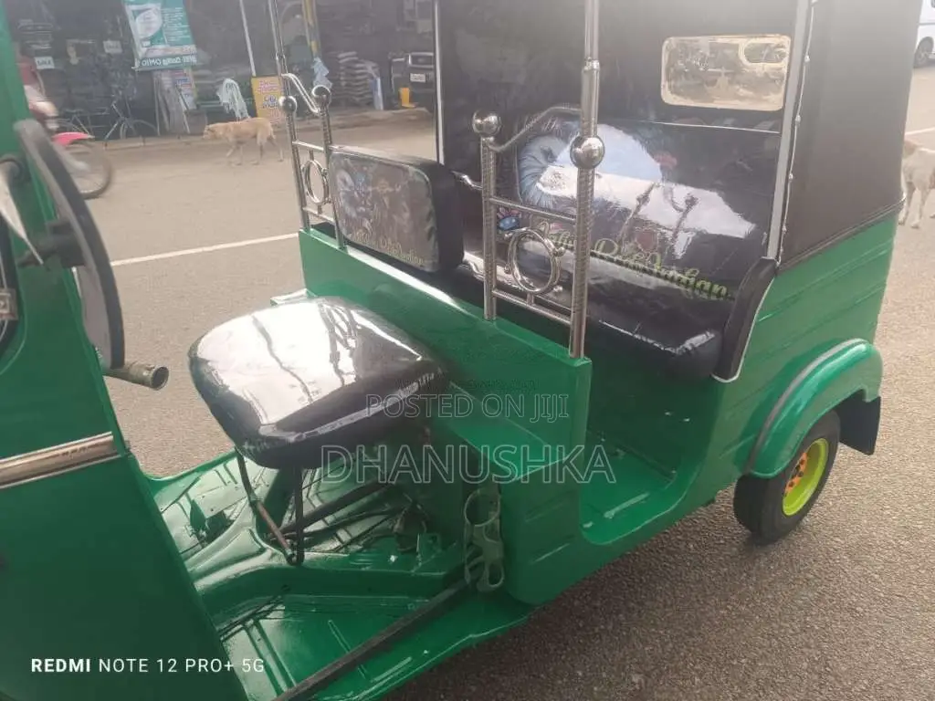 Bajaj 2 stroke 2002 Three Wheel (Used)