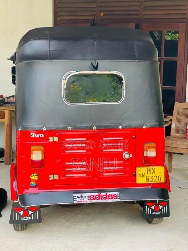 Bajaj RE 2004 Three Wheel (Used)