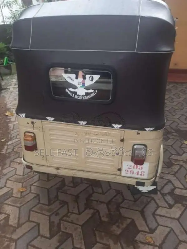 Bajaj RE 1998 Three Wheel (Used)