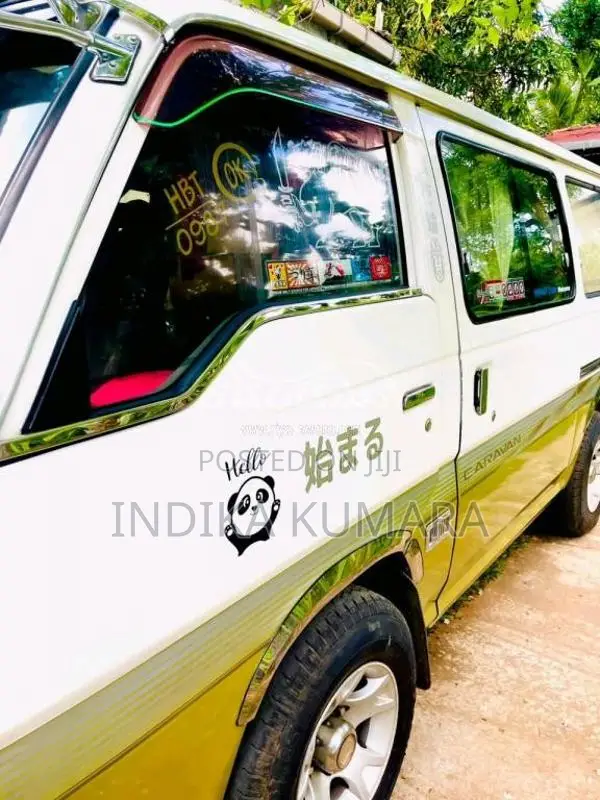 Nissan Caravan 1997 Van (Used)