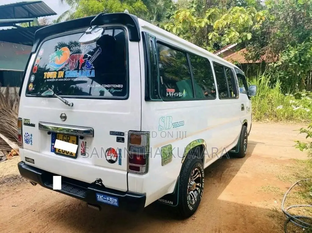 Nissan Caravan 1997 Van (Used)