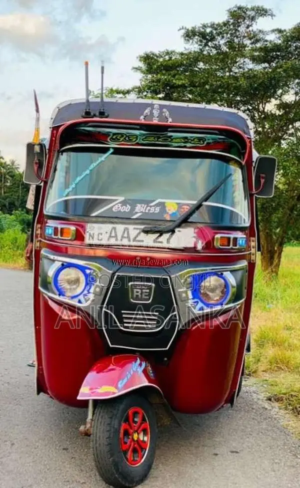 Bajaj RE 2015 Three Wheel (Used)