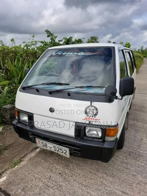 Nissan Vanette 1991 Van (Used)