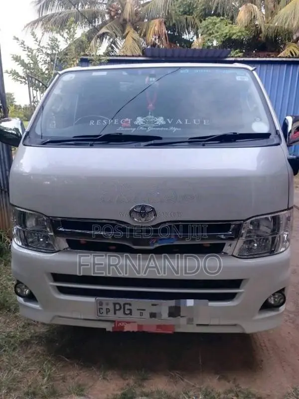Toyota KDH Super GL Tyepe 2013 Van (Used)