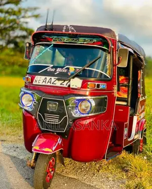 Bajaj RE 2015 Three Wheel (Used)