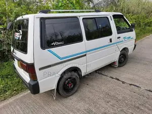 Nissan Vanette 1991 Van (Used)
