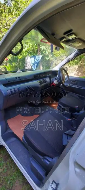 Toyota CR41 1998 Van (Used)