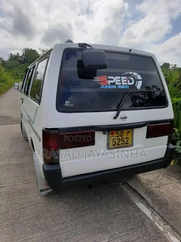 Nissan Vanette 1991 Van (Used)