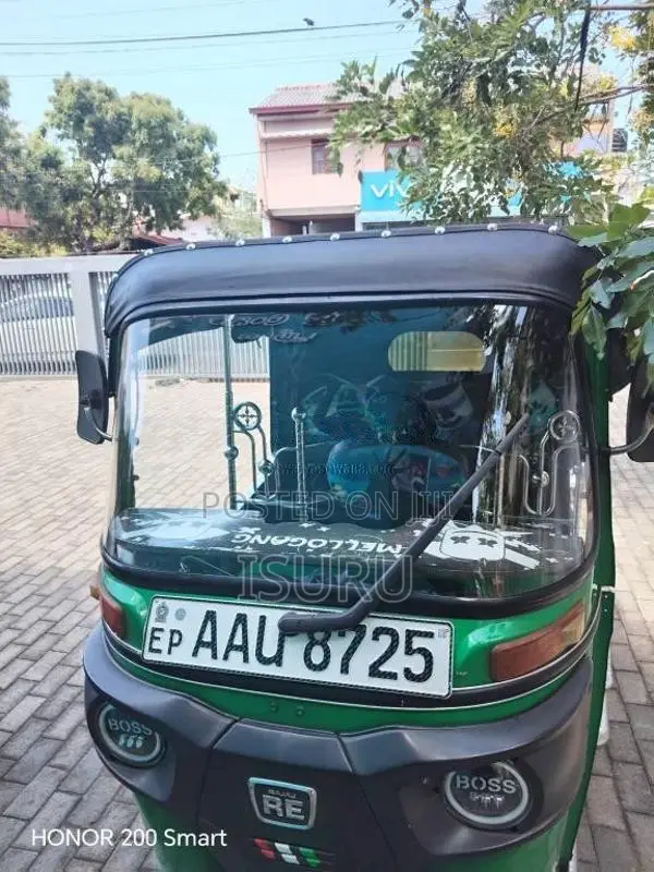 Bajaj RE 2014 Three Wheel (Used)