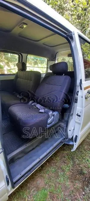 Toyota CR41 1998 Van (Used)