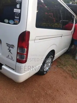 Toyota KDH Super GL Tyepe 2013 Van (Used)