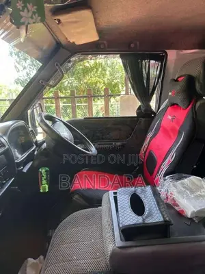 Nissan Vanette 1999 Van (Used)