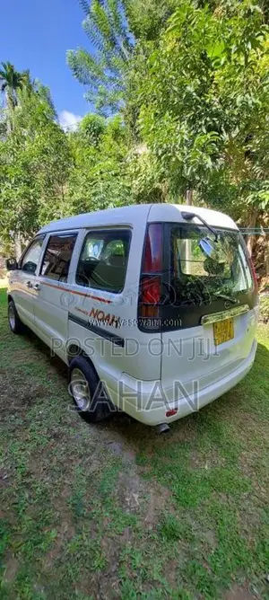 Toyota CR41 1998 Van (Used)