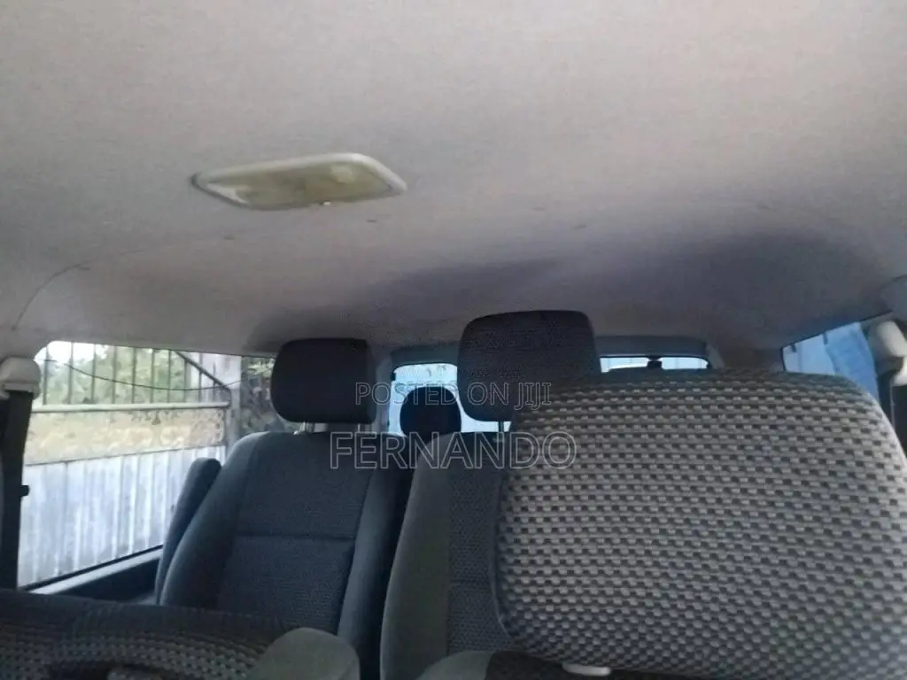 Toyota KDH Super GL Tyepe 2013 Van (Used)