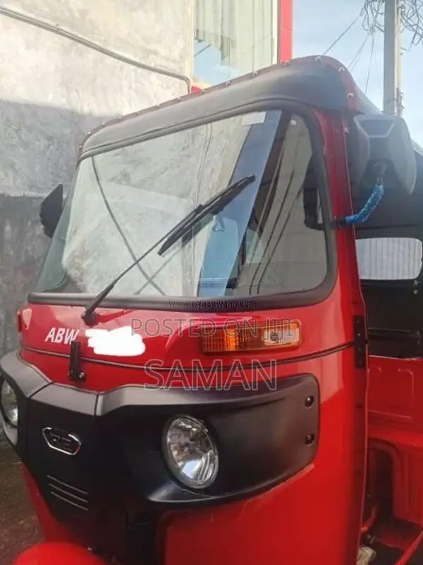 Bajaj RE 4 Stroke 2025 Three Wheel (Used)