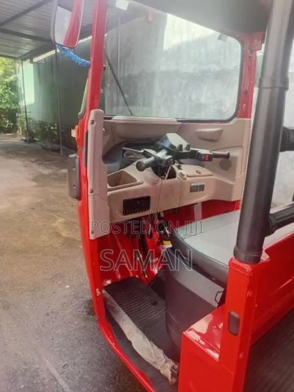 Bajaj RE 4 Stroke 2025 Three Wheel (Used)