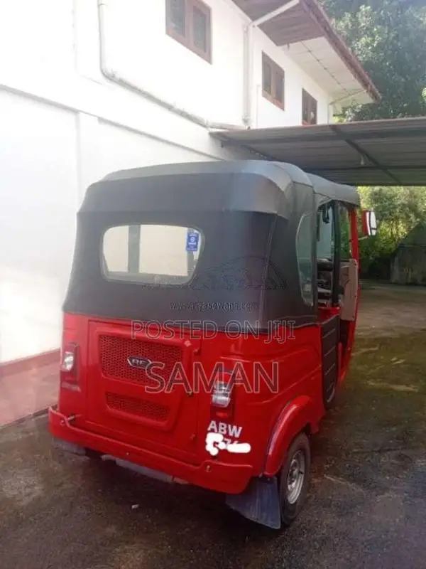 Bajaj RE 4 Stroke 2025 Three Wheel (Used)