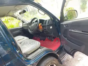 Toyota KDH 2015 Van (Used)