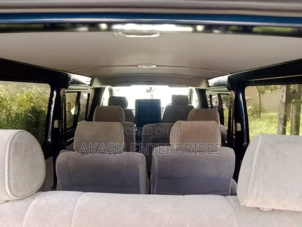 Toyota KDH 2015 Van (Used)