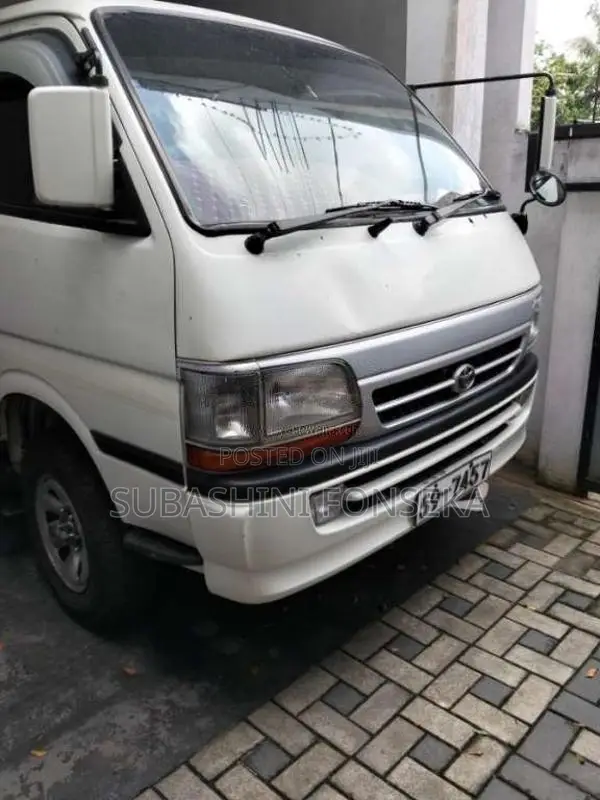 Toyota Dolphin119 1992 Van (Used)
