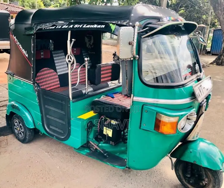 Bajaj RE 2011 Three Wheel (Used)