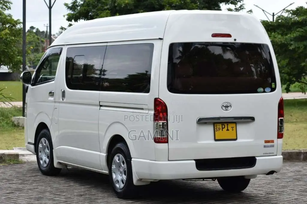 Toyota KDH 201 GL 2014 Van (Used)