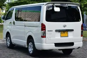 Toyota KDH 205 GL 2007 Van (Used)