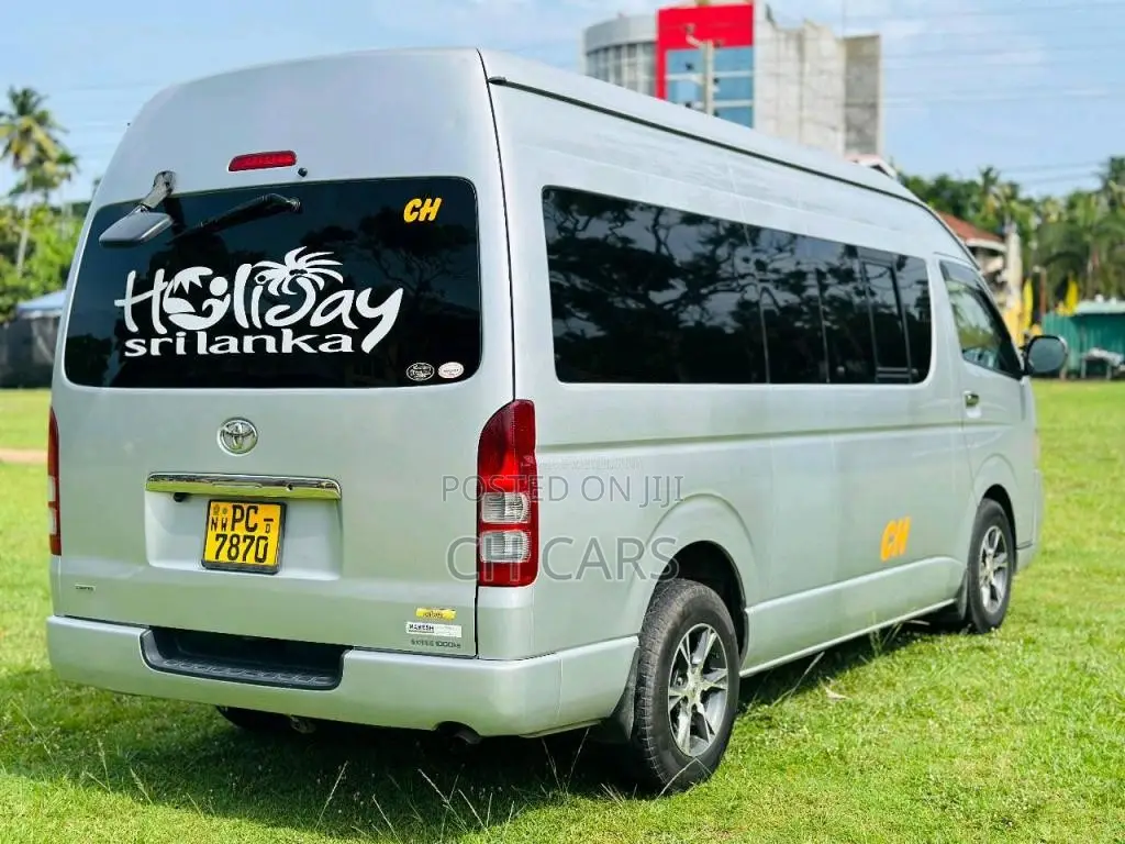 Toyota KDH 221 2008 Van (Used)