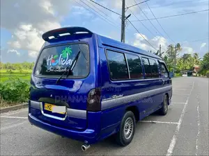 Hyundai H100 2000 Van (Used)