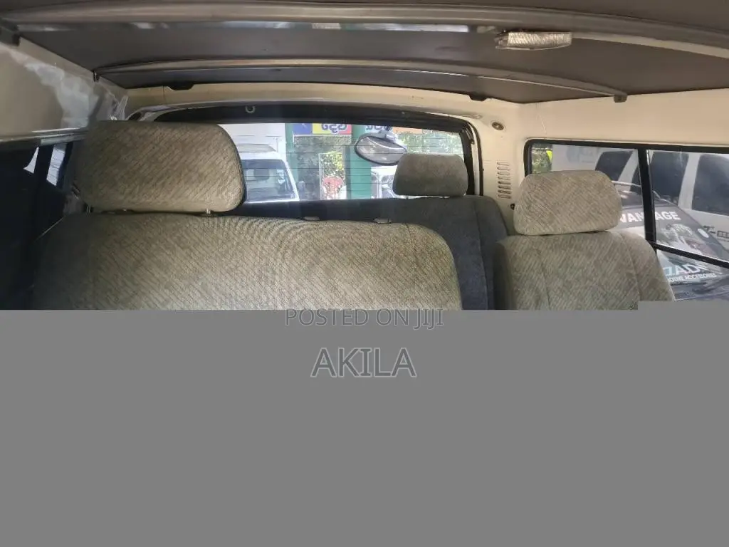Toyota Hiace Lh103 2001 Van (Used)