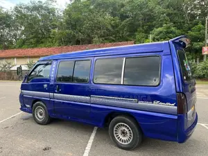 Hyundai H100 2000 Van (Used)