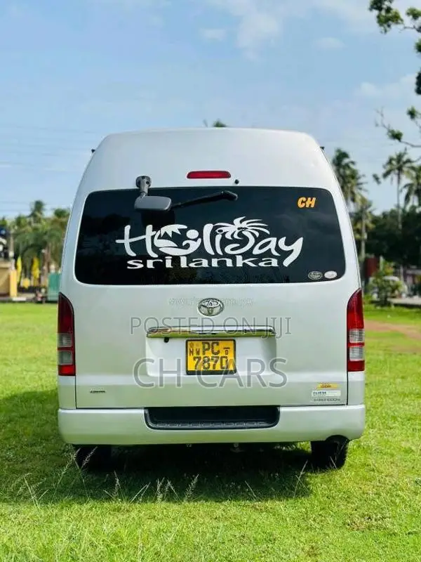 Toyota KDH 221 2008 Van (Used)